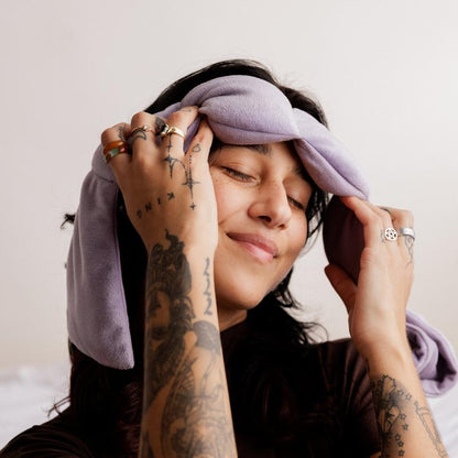 Komfy Sleep Mask - The Weighted Blanket For Your Eyes